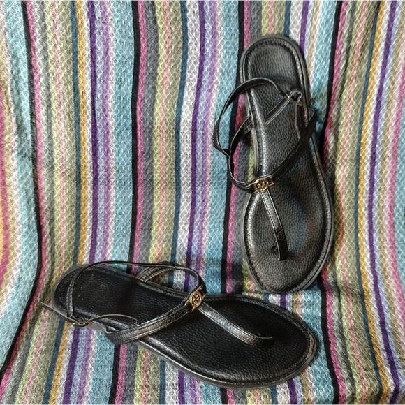 SOLD- 💎🍄Pierre Dumas Thong Sandals 💎🍄 - Picture 1 of 6